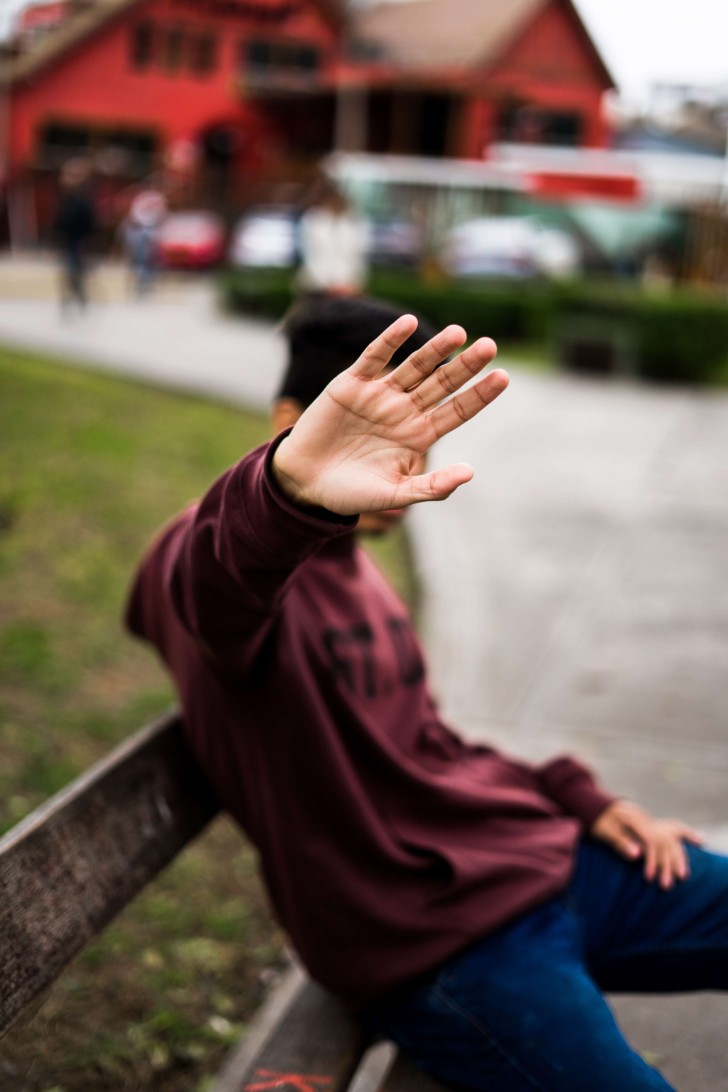 【你總是被焦慮狹持嗎？三步驟陪你面對內心的催狂魔】